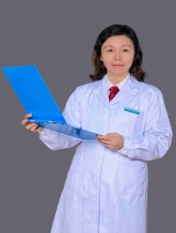 何英